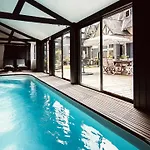 Beau Sejour - Acces Piscine